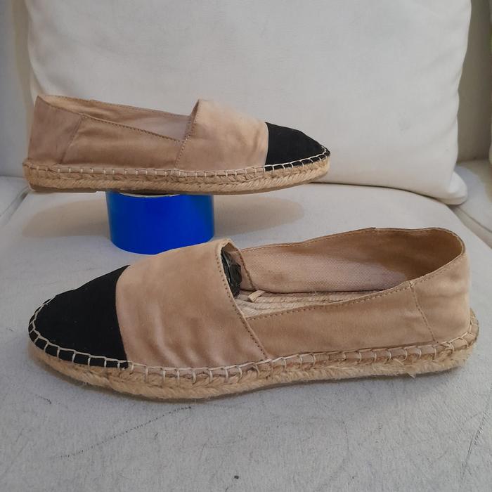 Zara Basic Slip on Zara Basic