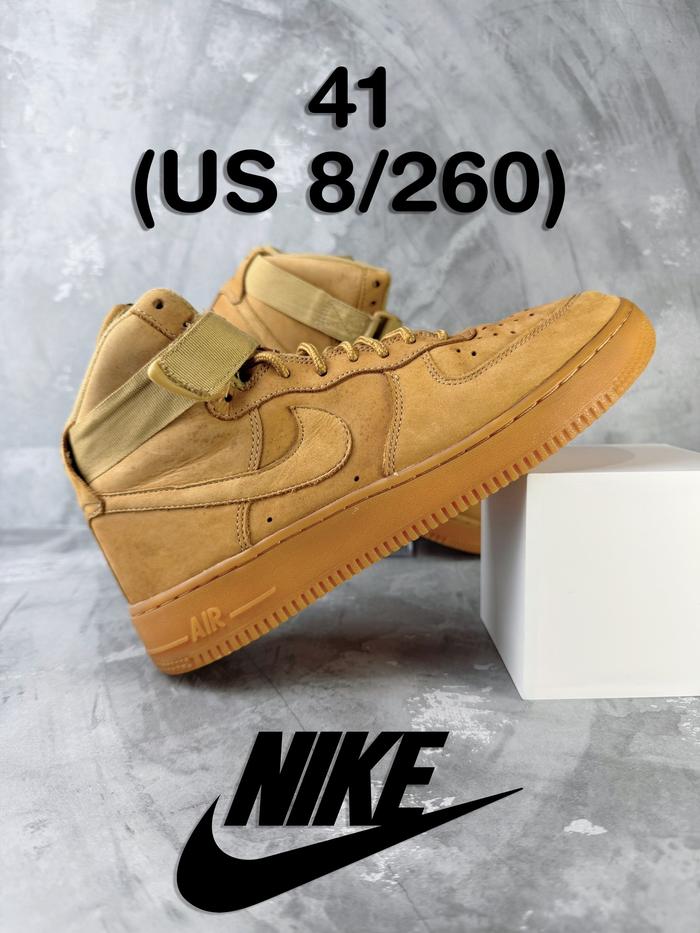 (Second/Preloved) Nike Air Force 1 High '07 LV8