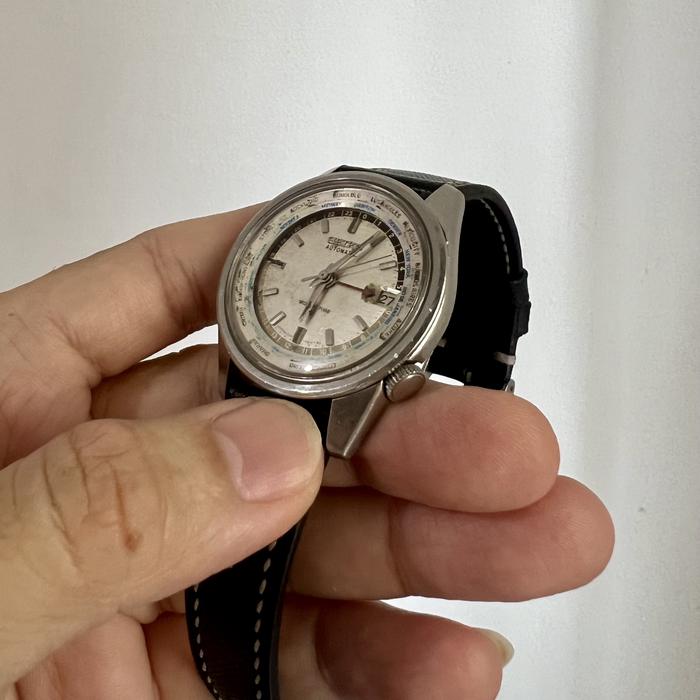 Seiko World Time 6217 7000 62mas vintage no 6117 6138 6139 panda ufo pogue