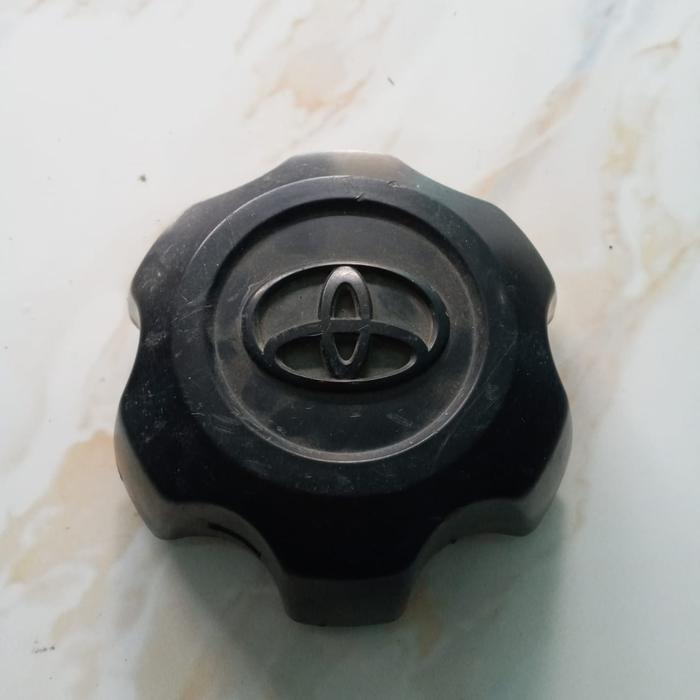 Variasi Tutup Velg (Dop Velg) Toyota hilux