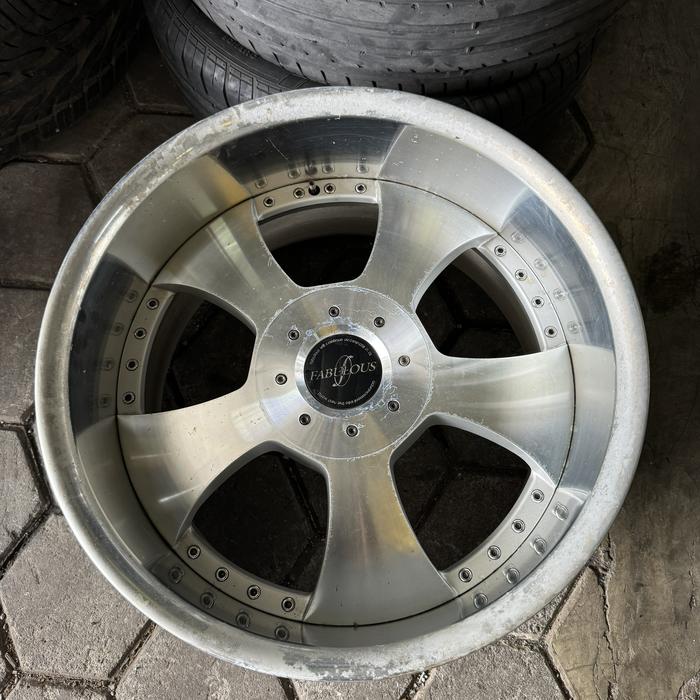 Velg Fabulous 20 6x139 Japan