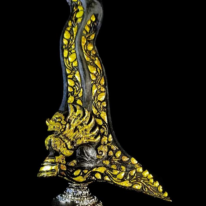 Keris Singa Ambarawa Kinatah Emas Pamor Segoro Muncar Tangguh PB X Ori