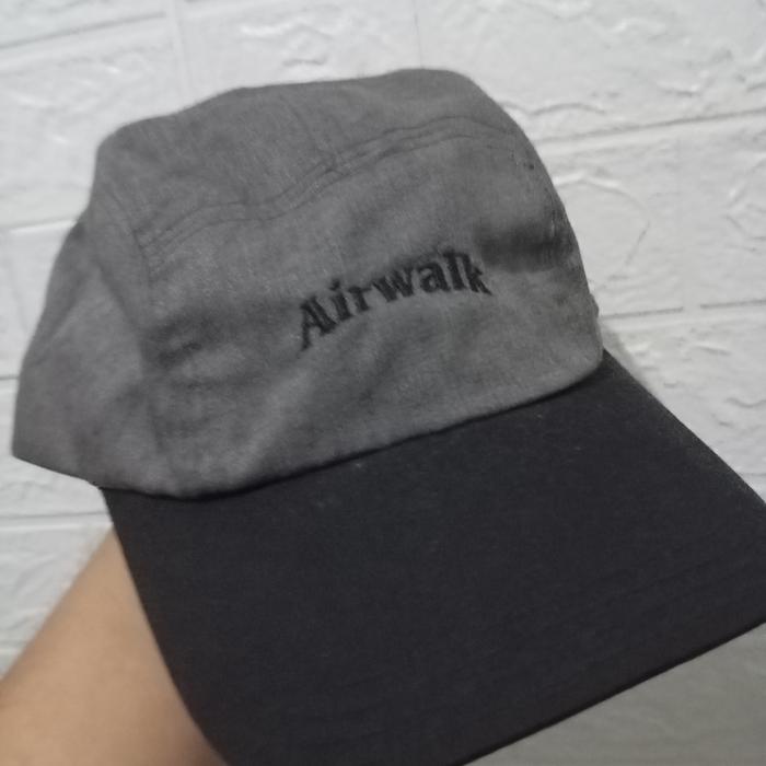 Topi panel pria airwalk original Lagi Diskon