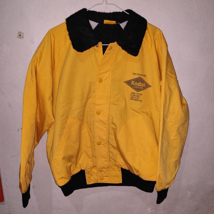 Jaket vintage kodak kuning