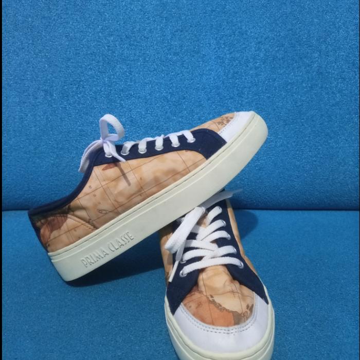 prima classe//sepatu casual//sepatu prima classe//peta//size 41