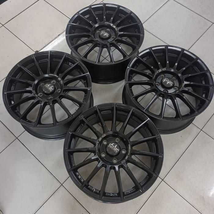 Velg Original OZ Superturismo LM R18x8 et. 45 5x114/112 made in Italy