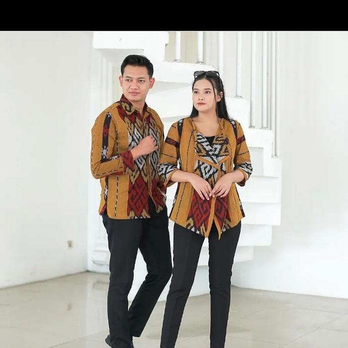 couple baju tenun kuning kunyit
