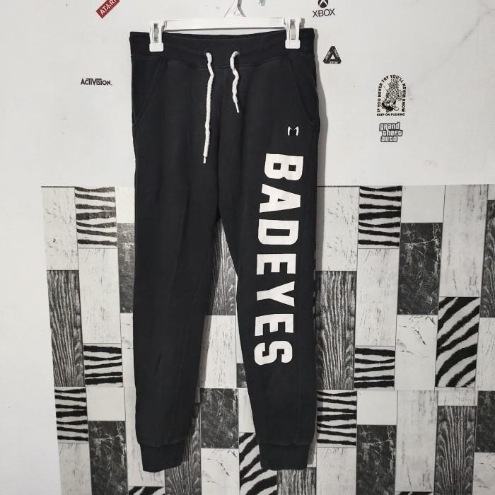 Celana jogger Pancoat Bad Eyes warna Hitam ultra Big Logo Depan