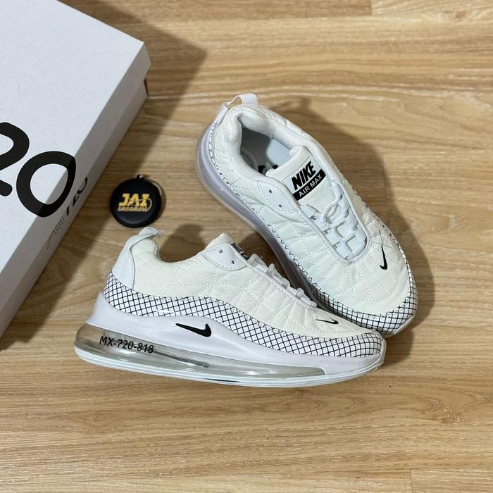 SEPATU RUNNING NIKE AIR MAX 720 818 WHITE WANITA