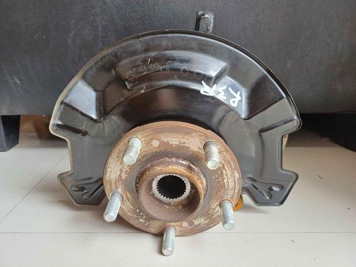 Knuckle Knakel Komplit Hub Roda knuckel Bearing Suzuki Ertiga ABS Ori Copotan