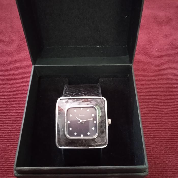 Jam tangan wanita by oriflame