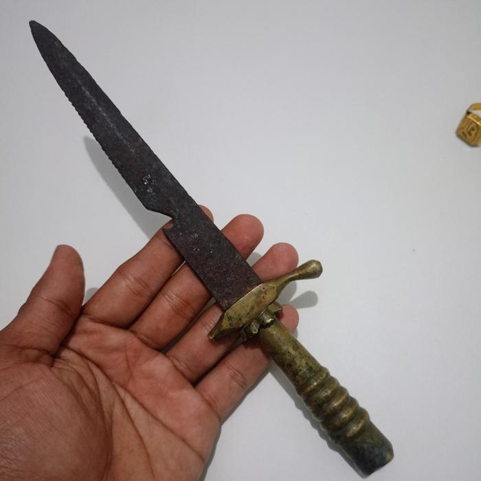 Belati Langka Antik Temuan Original LANGKA
