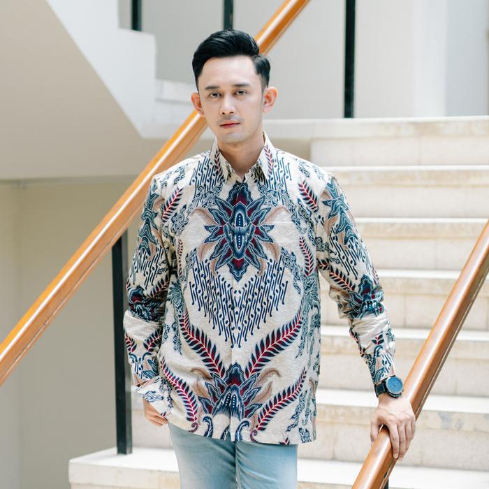 My Aksa Batik Kemeja Panjang Aksa Batik Carlos Clara Reguler Fit