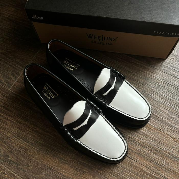 G.H Bass Weejuns Larson penny loafer Black& White  heritage