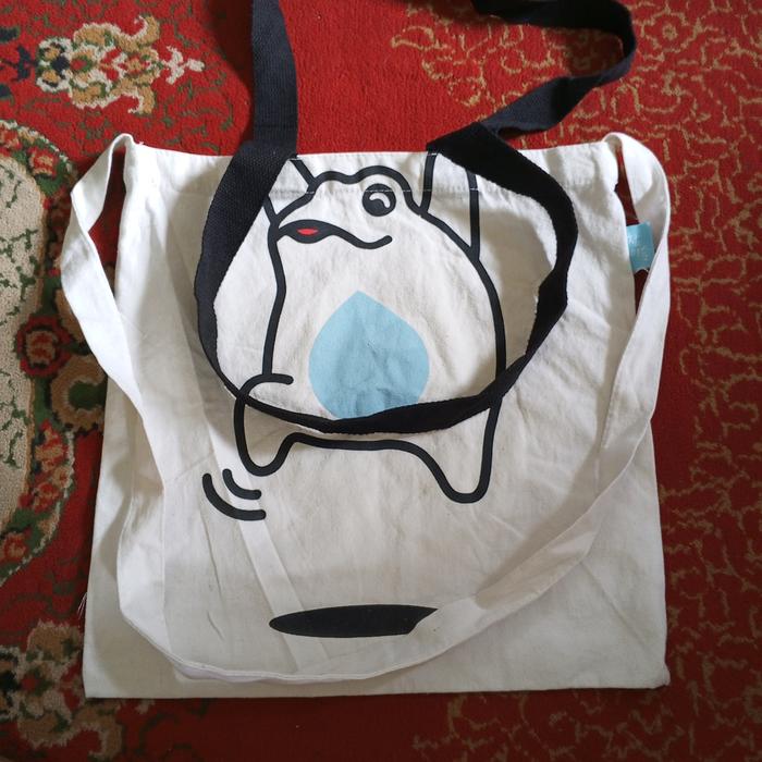 Tas Second Thrift, - CUTE ART FROG -