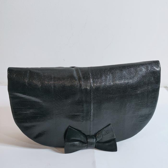 Bottega Veneta Ribbon Motif Leather Black Clutch Second Bag Preloved Tas Tangan