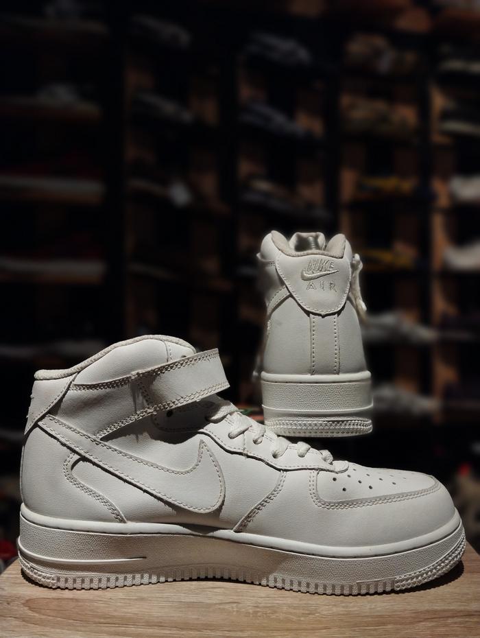 LS0102 Sepatu Wanita Nike Air High Full White ORIGINAL SECOND