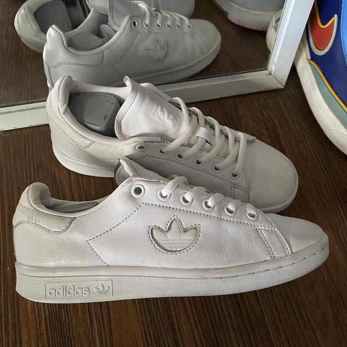 Adidas stan smith triple white wmns casual original murah - sneakers second market