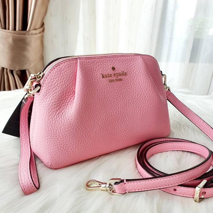 KS dumpling crossbody leather p