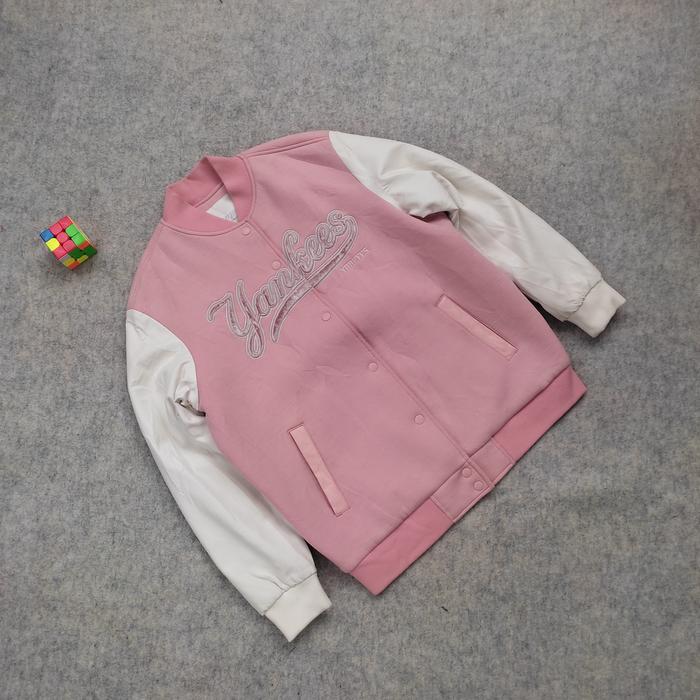 jacket varsity  MLB yankess leather cakep size besar jarang terjadi