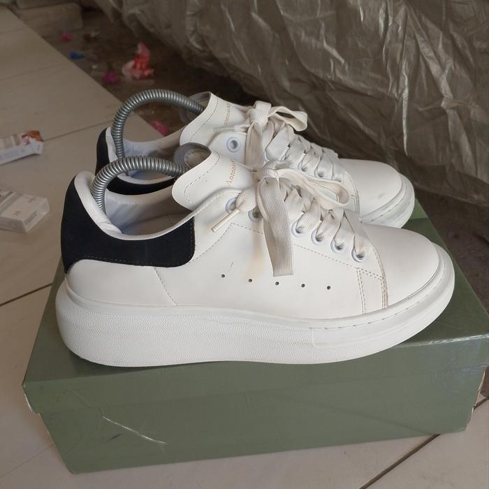 sepatu sneakers second Antonio McQueen size 41 like new