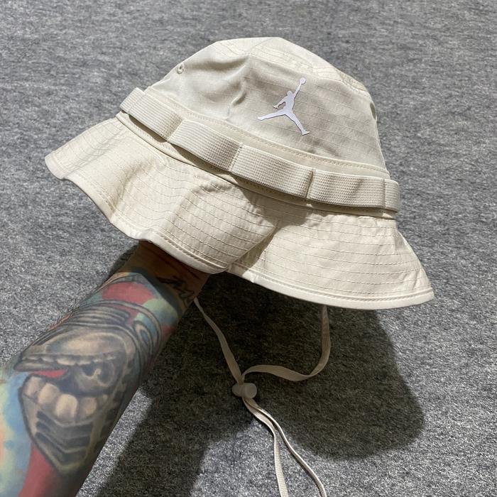 Nike Air Jordan bucket hat original resmi - stussy stray rats noah jordan 1