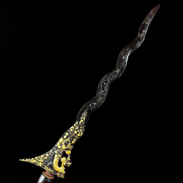 Keris Nogo Bondo Pamor Wos Wutah Kinatah Emas Tangguh Demak Mataram