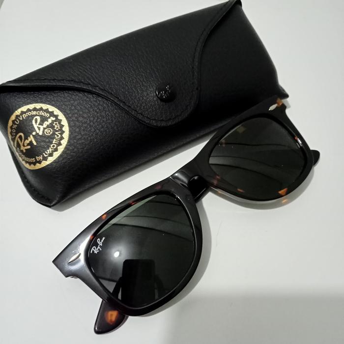 rayban wayfarer tertoise size 50-22