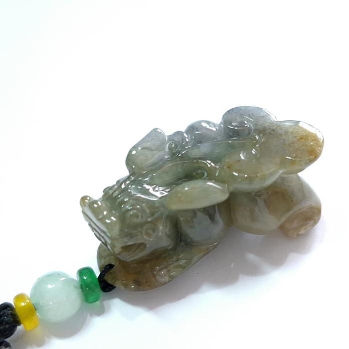 4028 Pixiu giok asli. Liontin giok asli  pixiu ruyi jadeite fulushou asli+serti. Liontin pixiu giok 