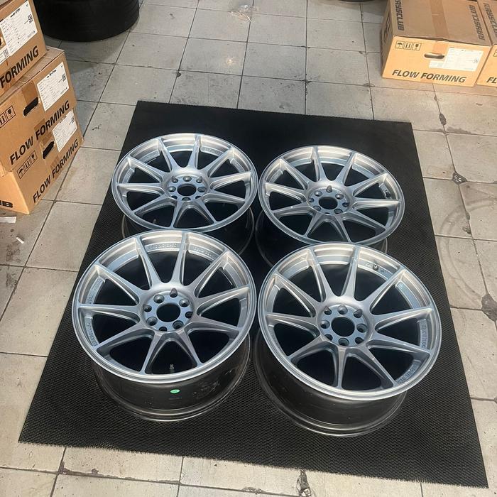 Seken XXR 527 R17X7.5/9 4x100/114.3 et 38