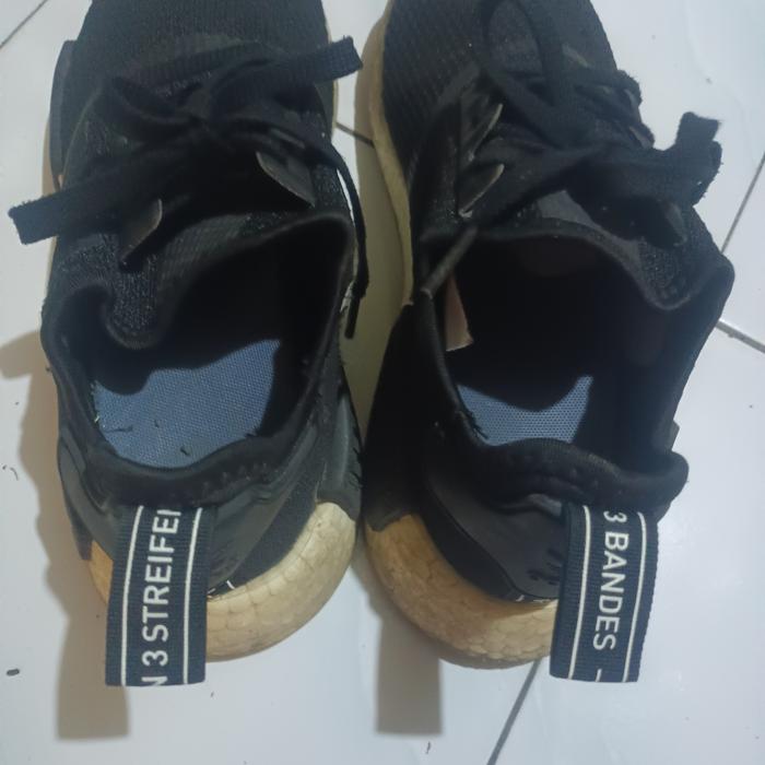 SEPATU ADIDAS SIZE 41 SECOND