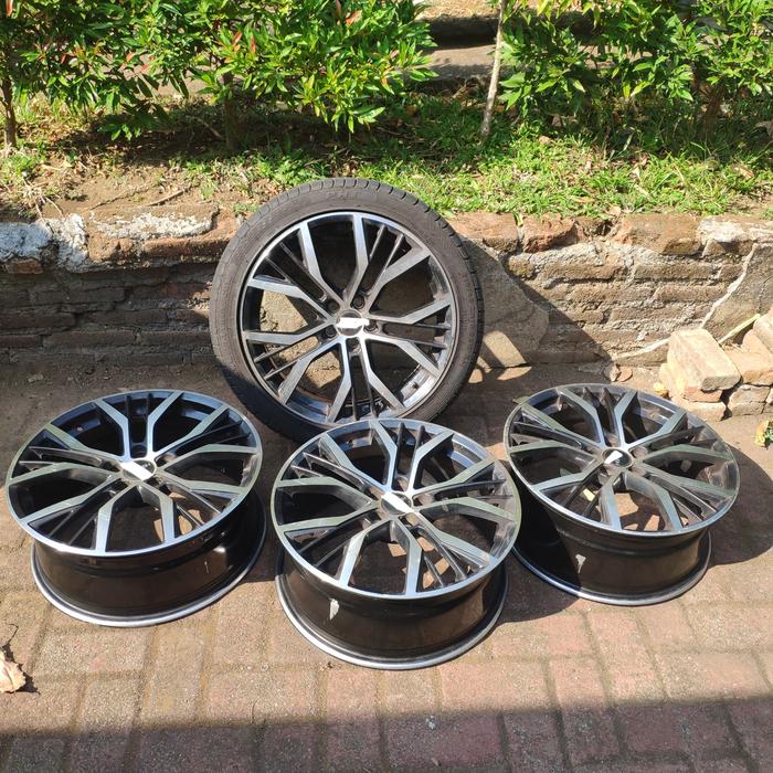 Velg bekas HSR boven 753 ring 18 pcd 5x100