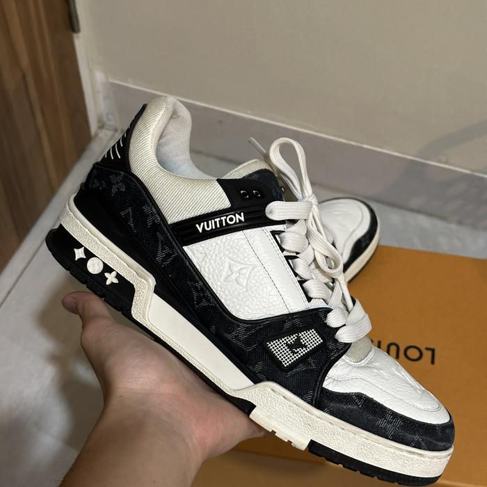 louis vuitton trainer sneakers LV 8 fits 43-44 second original