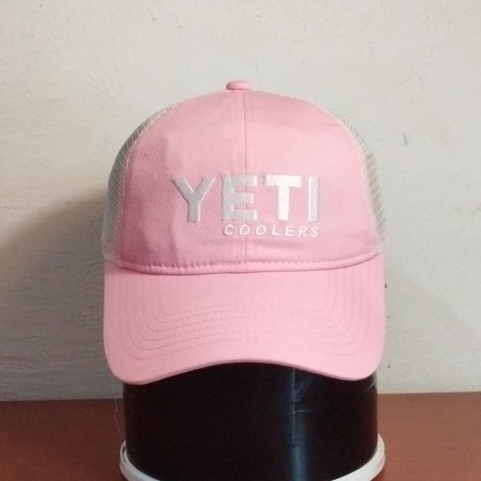 Topi Trucker YETI Coolers Likenew