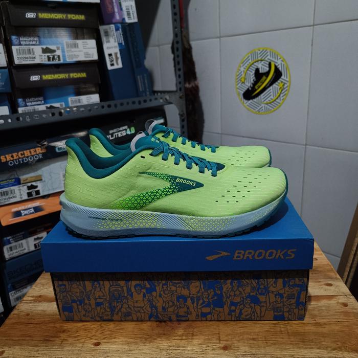 Brooks Hyperion Tempo Green