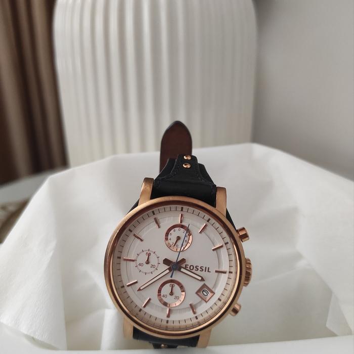 Preloved Fossil Watch ES3838