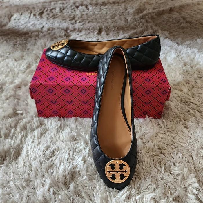 sepatu wanita tb chelsea quilted flat black ej
