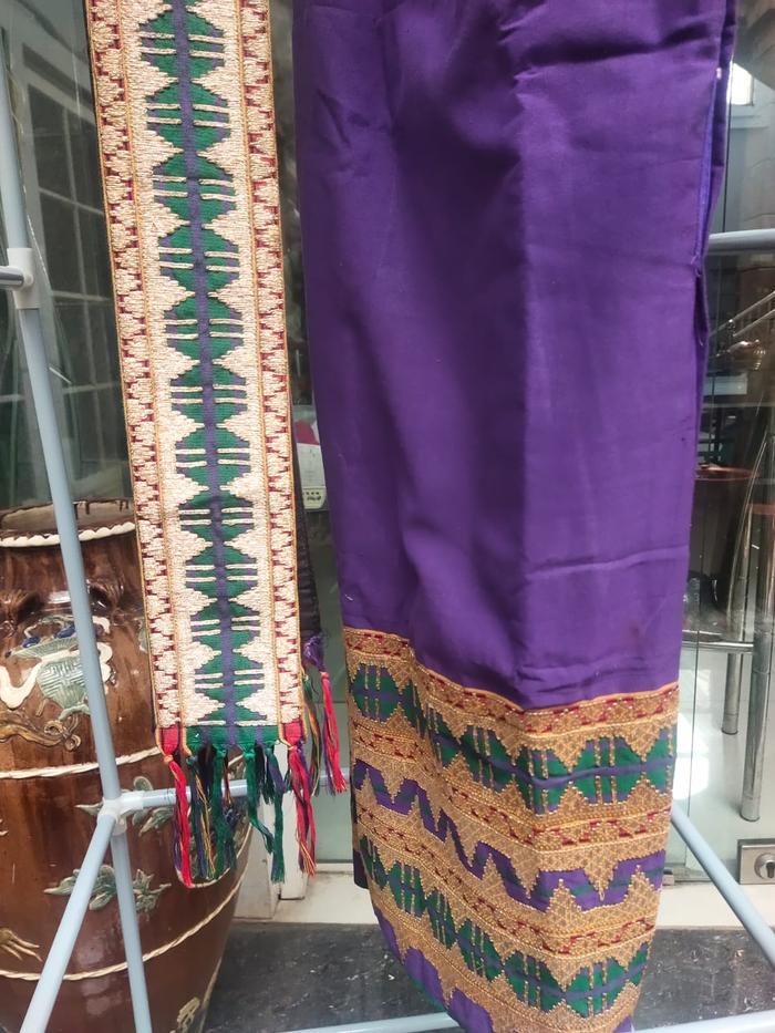 Songket Tenun Tapis Lampung Ungu Sebagian Original Handmade Selendang Kain Sarung