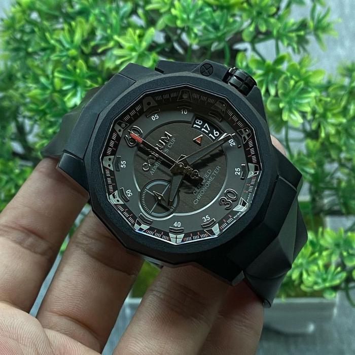 Corum Admiral’s Cup Chronograph Centro Mono-Pusher Super Limited Edition Automatic 44mm