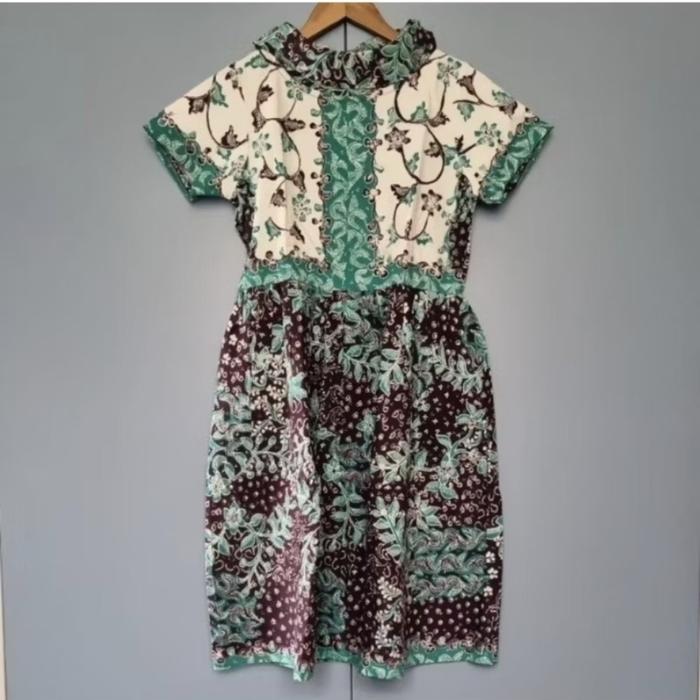 Good Cond. Tata Bebe, Baju Dress Midi Wanita Batik Lasem