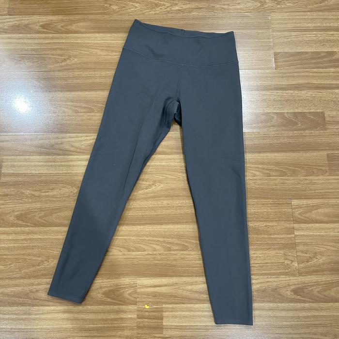 Uniqlo legging airism women size M