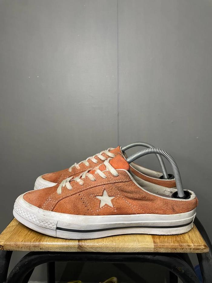 converse one star orange slipon
