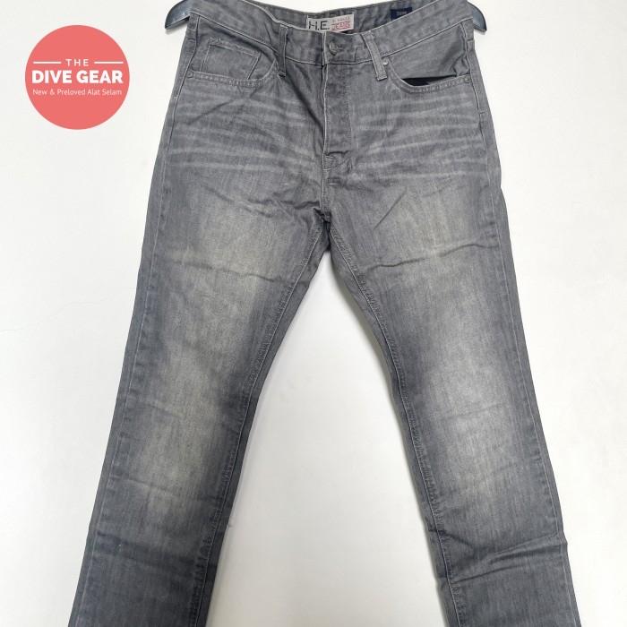 Celana Jeans He by Mango & Zara jeans 32 Thrifting second bekas size 30