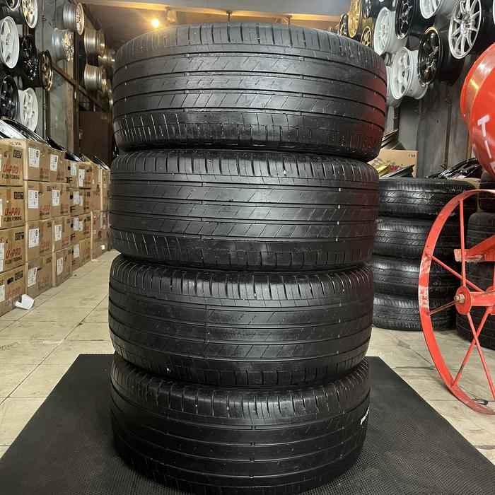 BAN SEKEN GOODYEAR EFFICIENT GRIP 235/50 R18