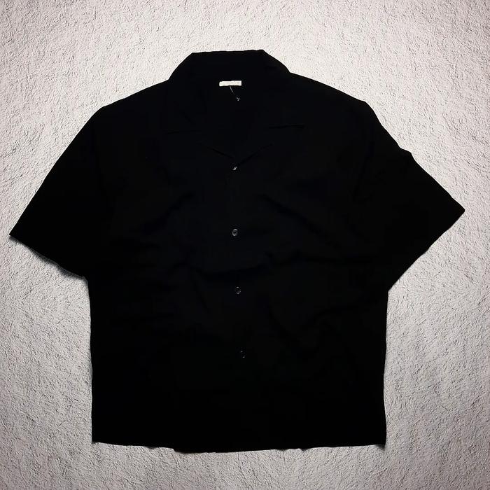 kemeja open collar pria GU