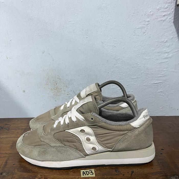 Sepatu second ori saucony jazz 81 size 41