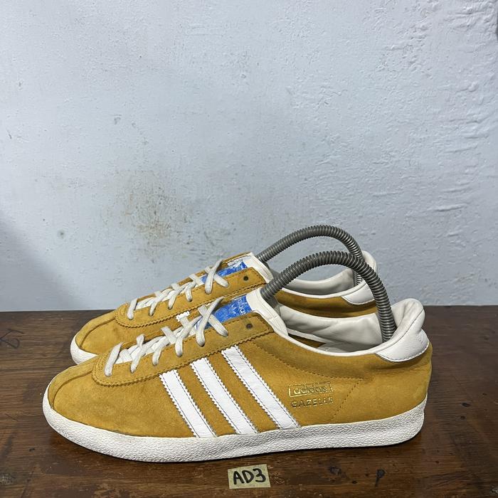 Sepatu second ori adidas gazelle OG 2013 size 39,5