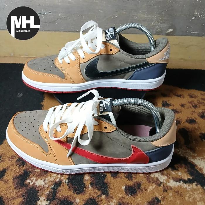 Sepatu AJ 1 Low Travis Scott x Fragment