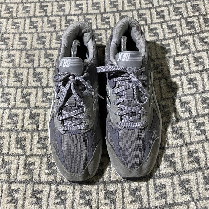 New Balance x90 Grey Sneakers