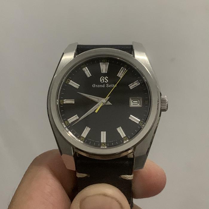 Grand Seiko SBGV243 Mulus Bekas Pemakaian not Rolex Omega Breitling